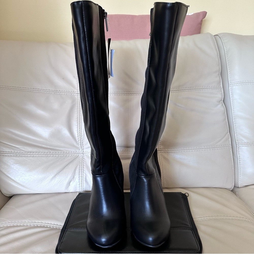 🆕 PAYLESS ShoeSource Curvy Chic Black Boots 👢- NWT